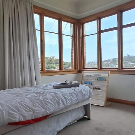 Stunning Family Home In Andersons Bay Dunedin Eksteriør bilde